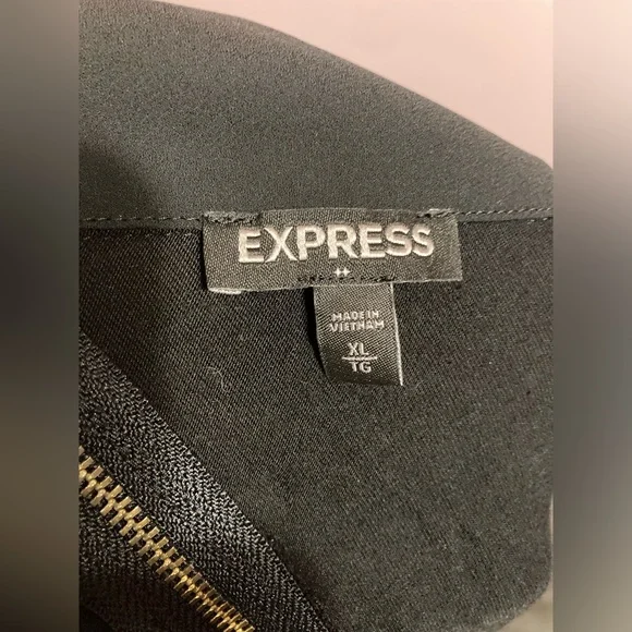 Express Tank Top. GUC. - Picture 4 of 5